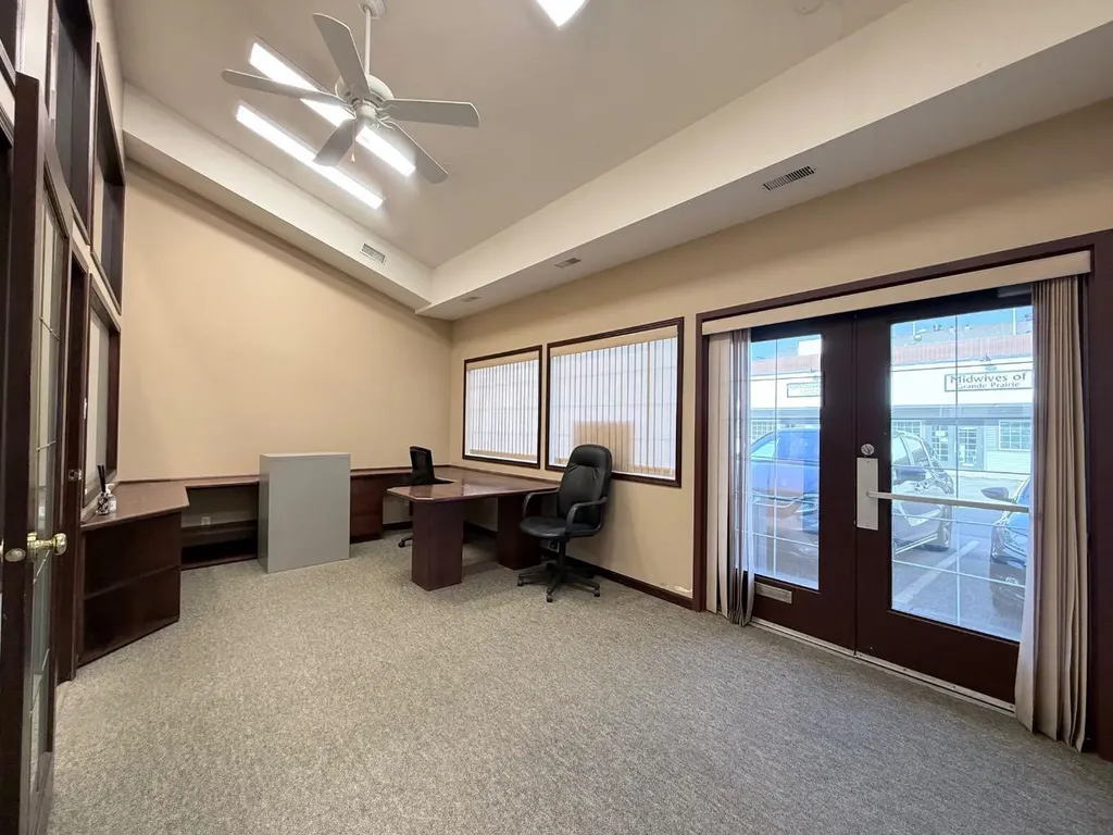 9824 97 Avenue Grande Prairie AB T8V 7K2