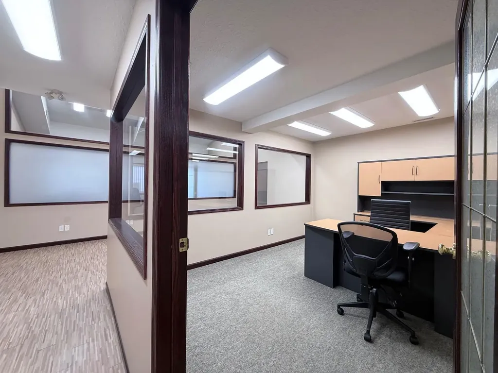 9824 97 Avenue Grande Prairie AB T8V 7K2