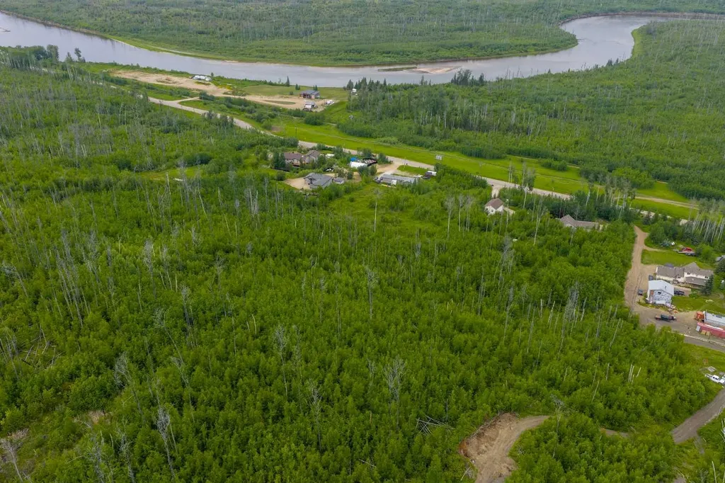 5329 Draper Road Fort Mcmurray AB T9H0K7