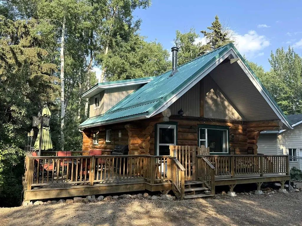 76319 Range Road 180a Range Rural Big Lakes County AB T0G 1E0