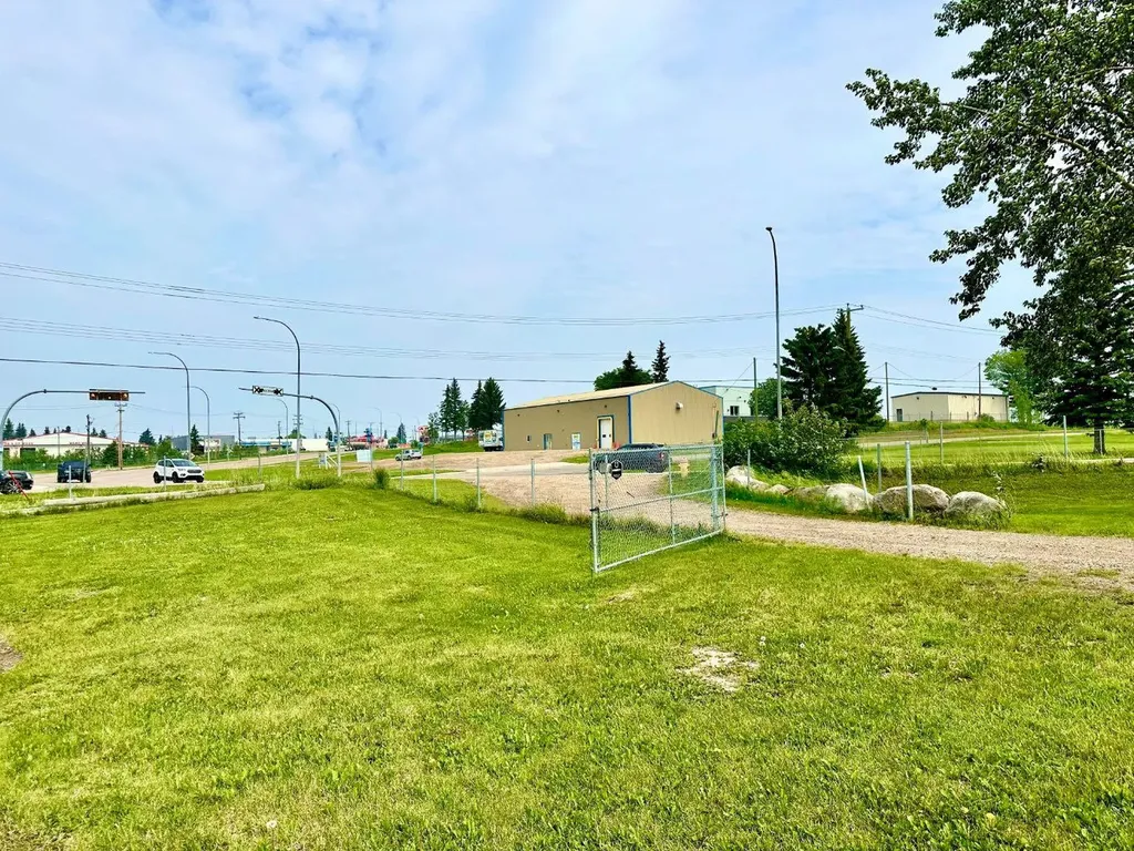 10307 94 Avenue Lac La Biche AB T0A 2C0