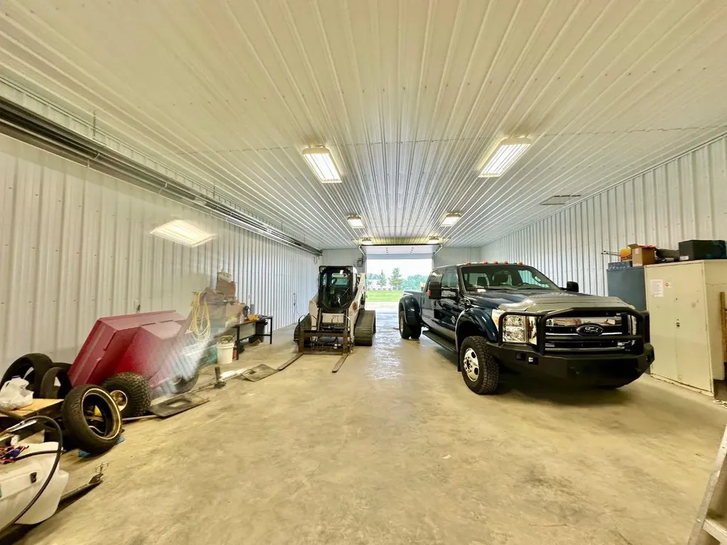 10307 94 Avenue Lac La Biche AB T0A 2C0