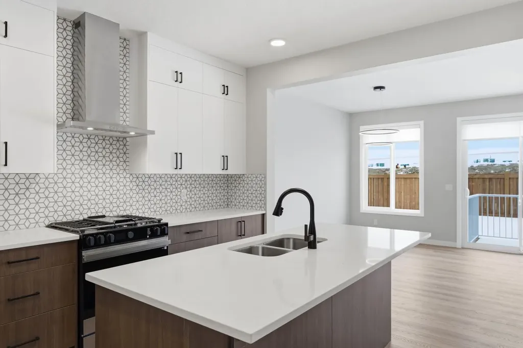 4071 Sawgrass Street NW Airdrie AB T4B 5V4