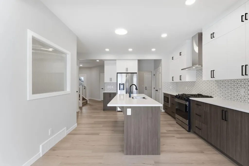 4071 Sawgrass Street NW Airdrie AB T4B 5V4