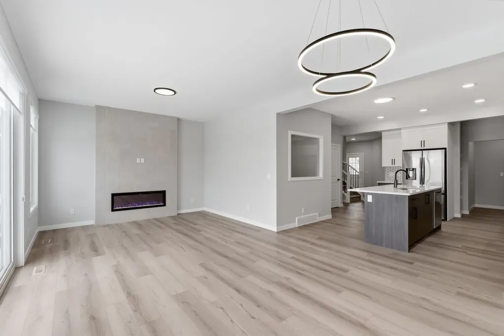 4071 Sawgrass Street NW Airdrie AB T4B 5V4