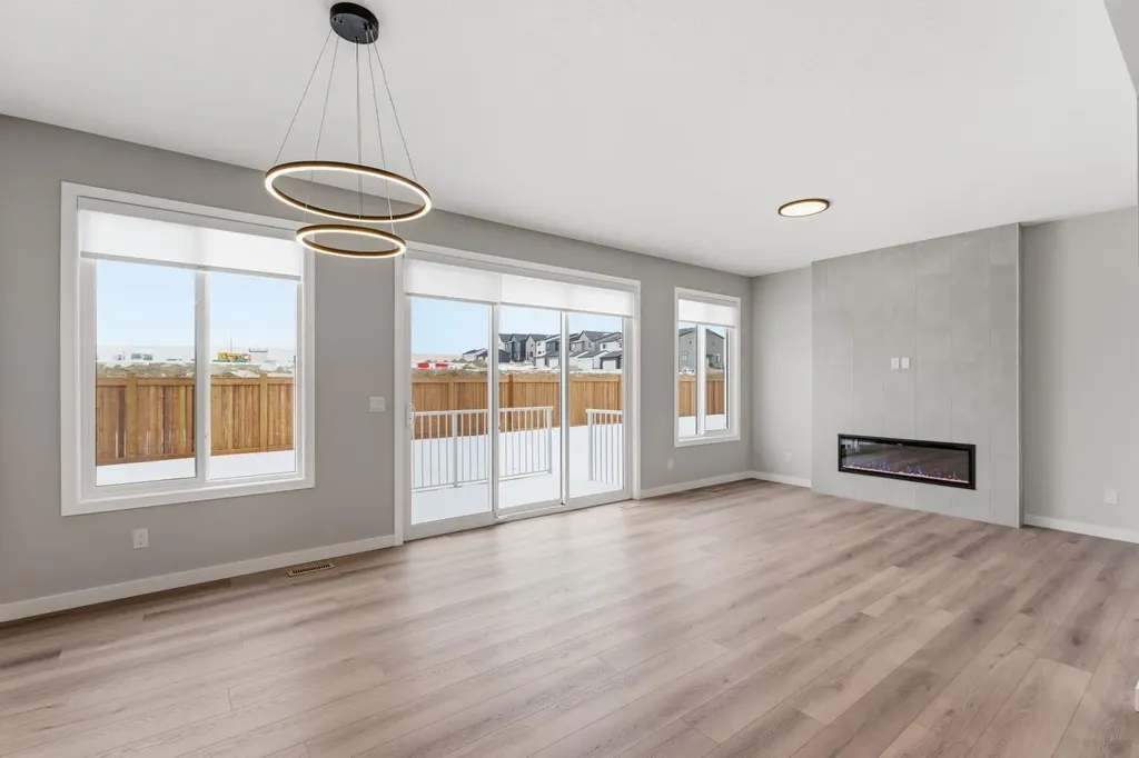 4071 Sawgrass Street NW Airdrie AB T4B 5V4