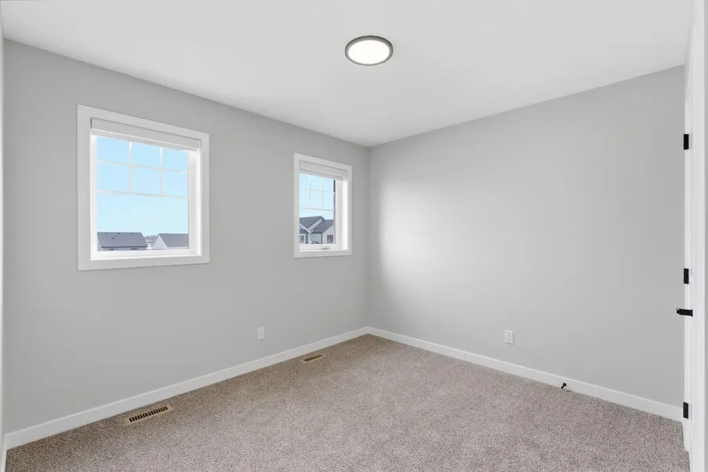 4071 Sawgrass Street NW Airdrie AB T4B 5V4