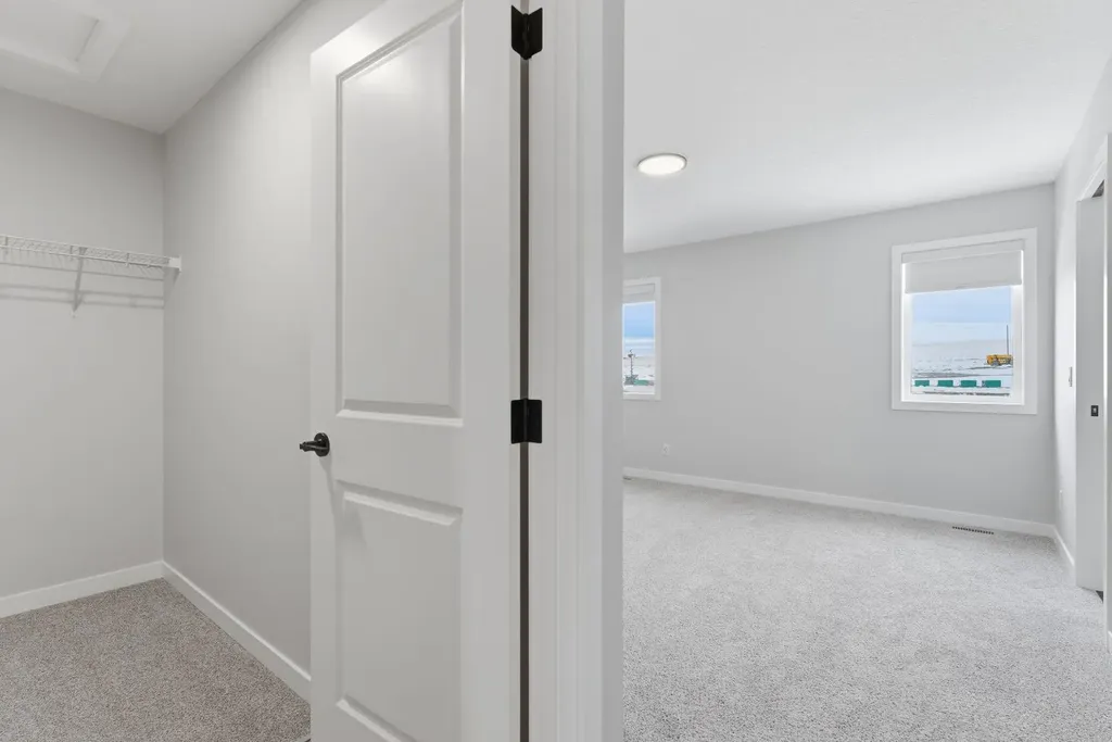 4071 Sawgrass Street NW Airdrie AB T4B 5V4