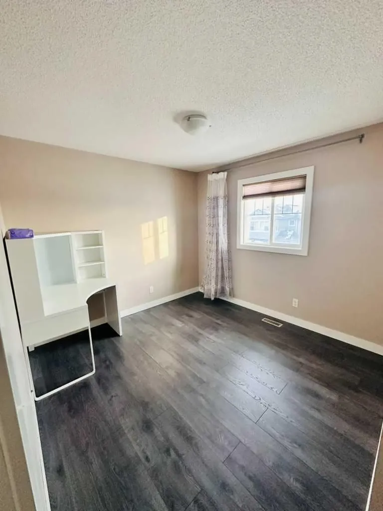 225 Panatella Square NW Calgary AB T3K 0V5