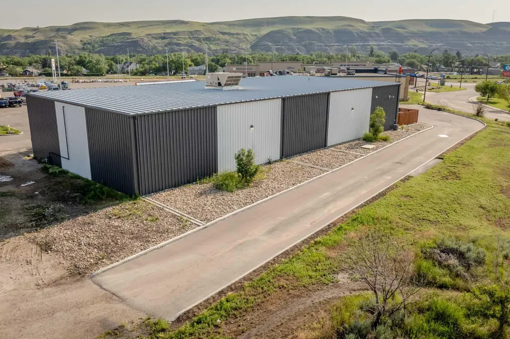 650 South Railway Avenue Drumheller AB T0J0Y6