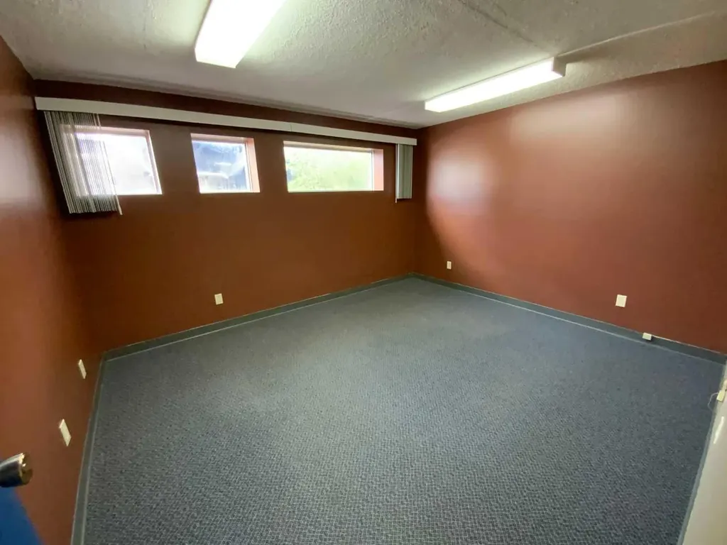 115 & 117 4 Th Avenue S Three Hills AB T0M 2A0