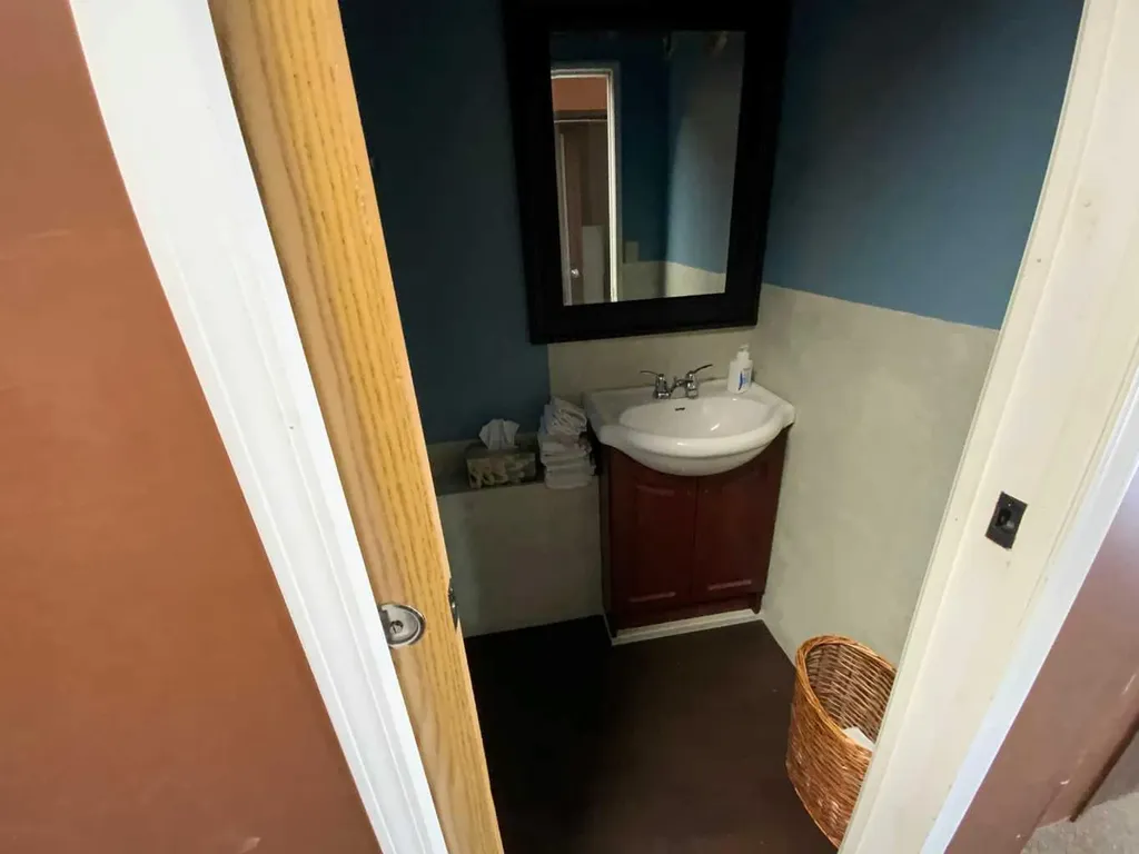 115 & 117 4 Th Avenue S Three Hills AB T0M 2A0