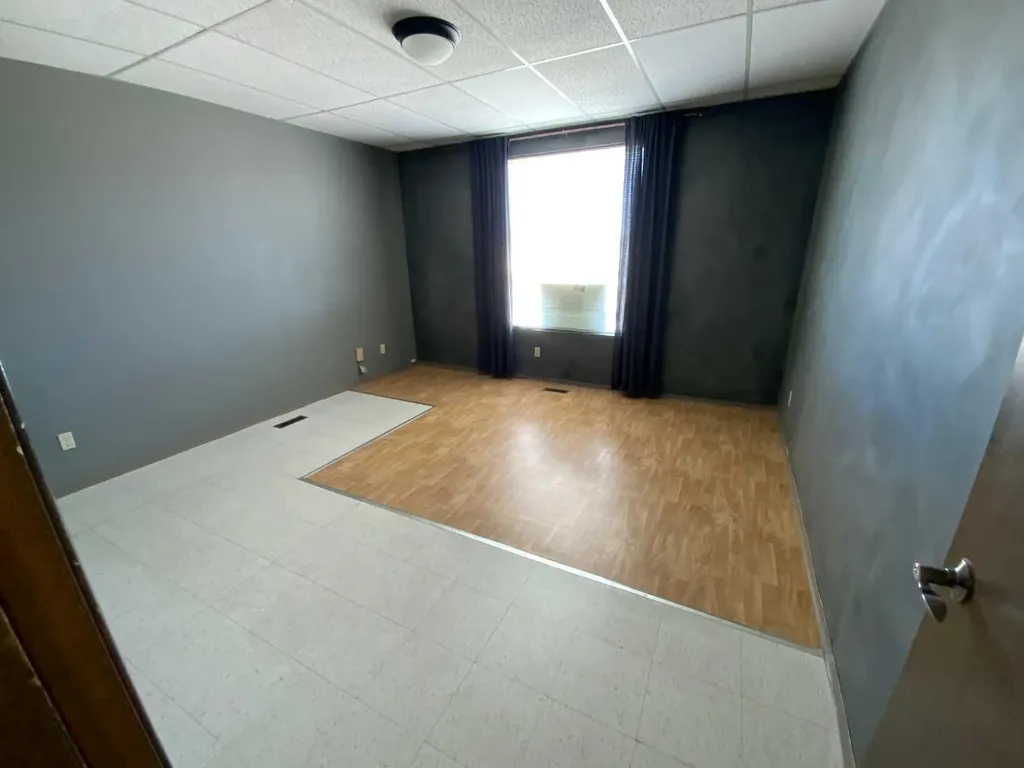 115 & 117 4 Th Avenue S Three Hills AB T0M 2A0
