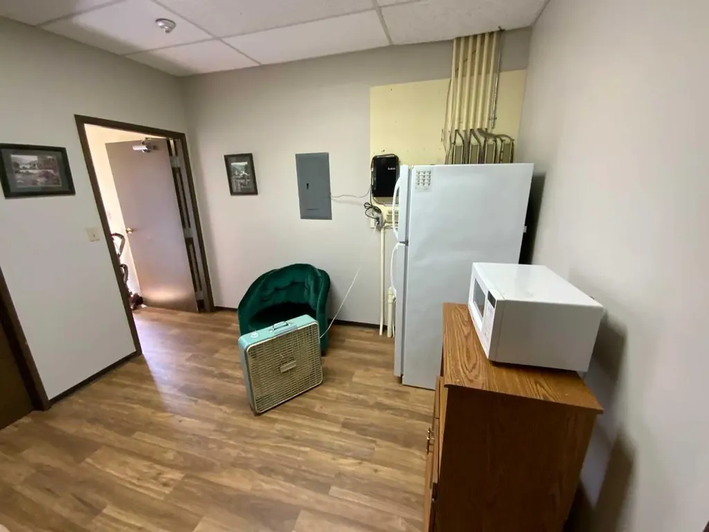 115 & 117 4 Th Avenue S Three Hills AB T0M 2A0