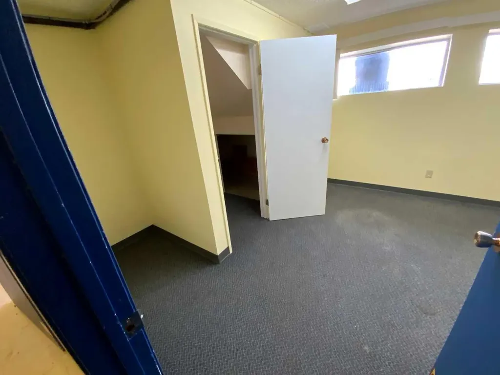 115 & 117 4 Th Avenue S Three Hills AB T0M 2A0