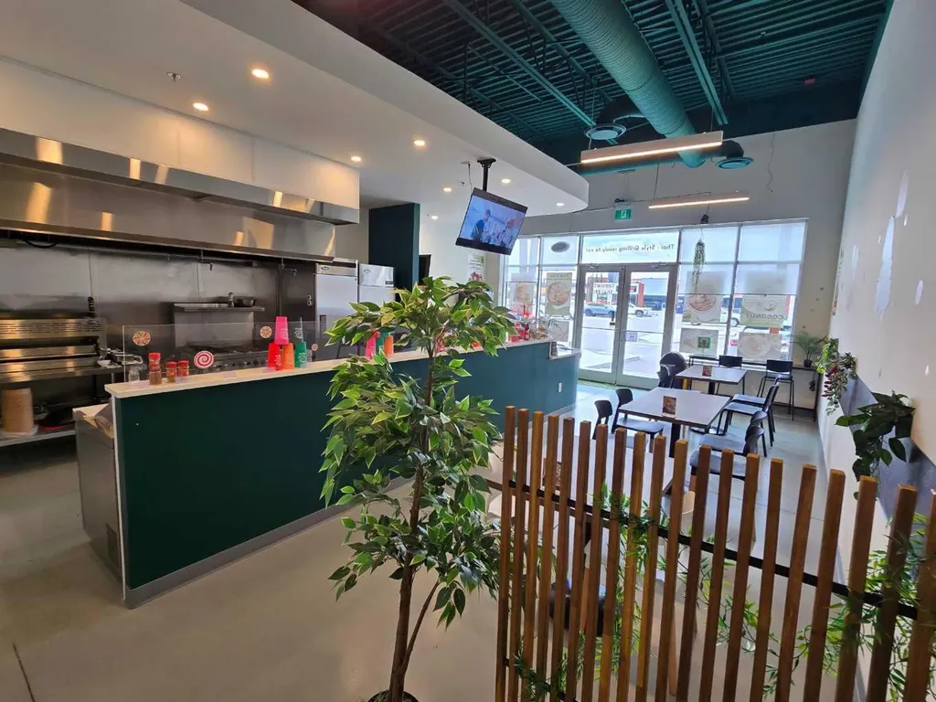 2 Royal Vista Link NW Calgary AB T3R 0K4