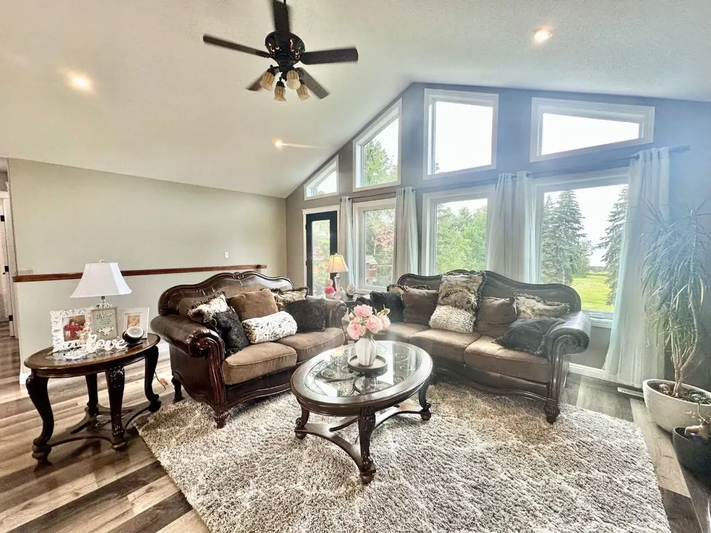 318 15156 Old Trail Lac La Biche AB T0A 2C0