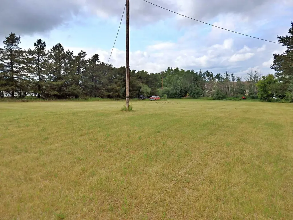 6103 52 Avenue Vermilion AB T9X 1X3