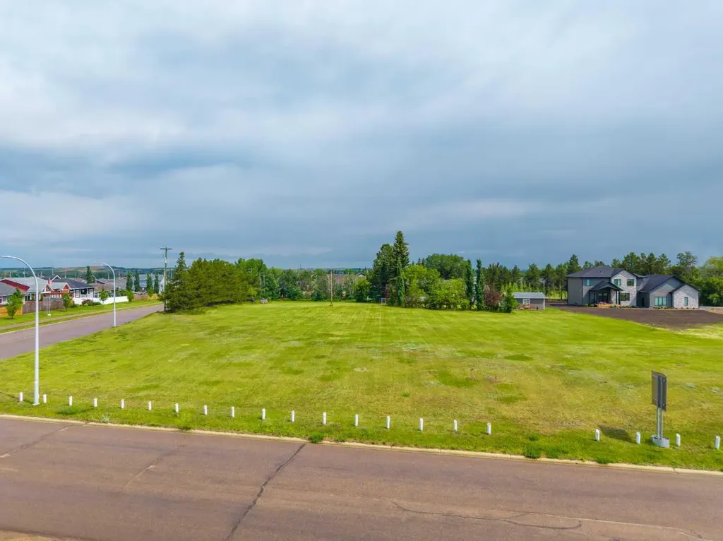 6103 52 Avenue Vermilion AB T9X 1X3