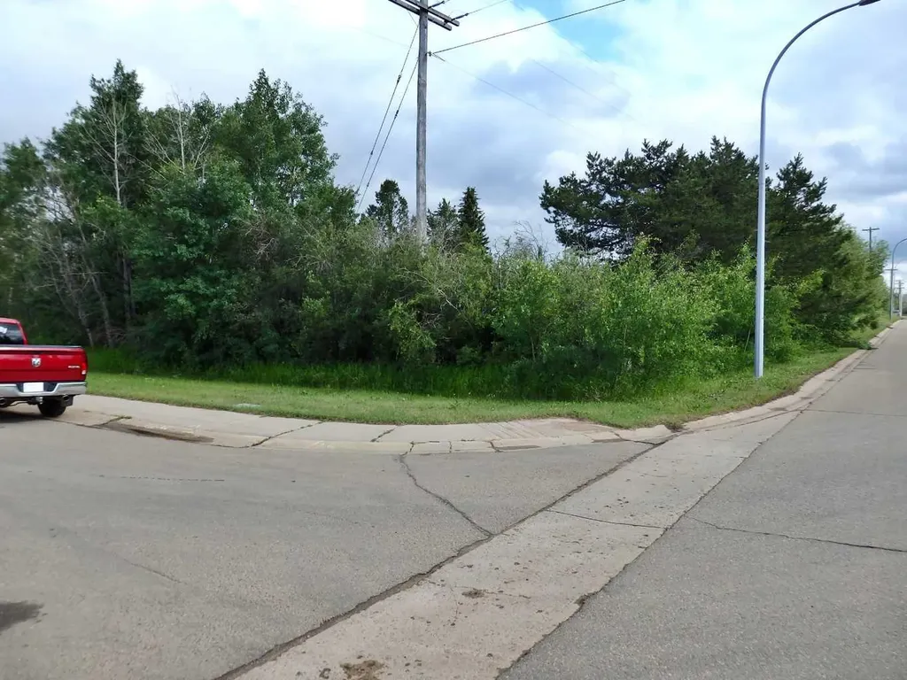 6103 52 Avenue Vermilion AB T9X 1X3