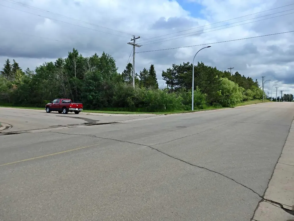 6103 52 Avenue Vermilion AB T9X 1X3
