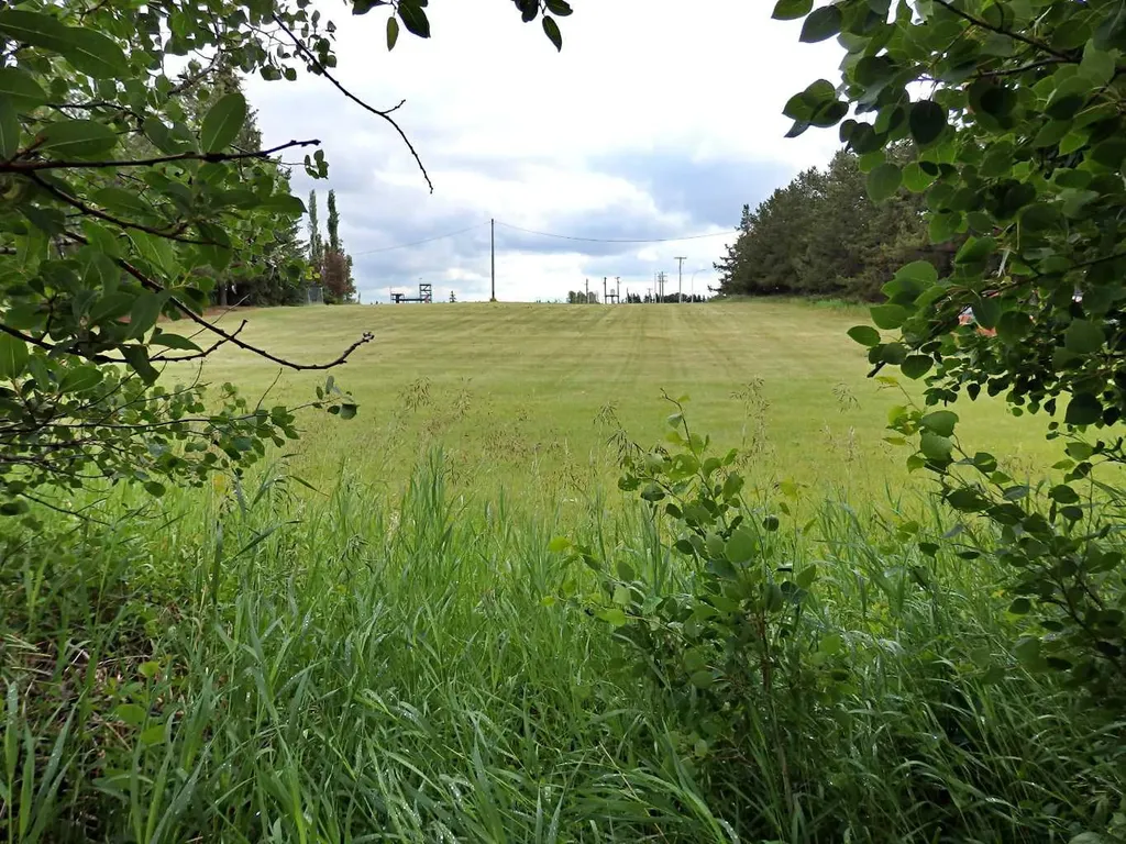 6103 52 Avenue Vermilion AB T9X 1X3