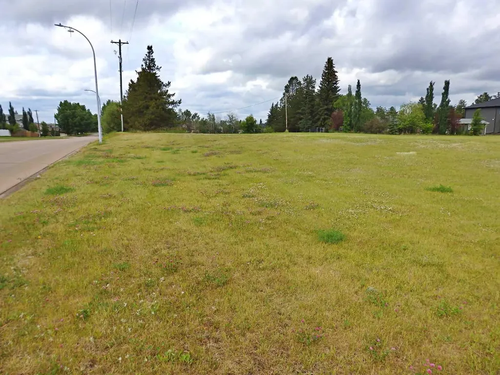 6103 52 Avenue Vermilion AB T9X 1X3