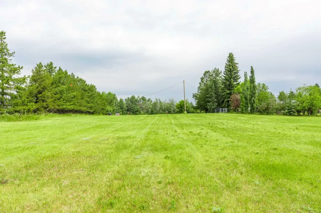 6103 52 Avenue Vermilion AB T9X 1X3