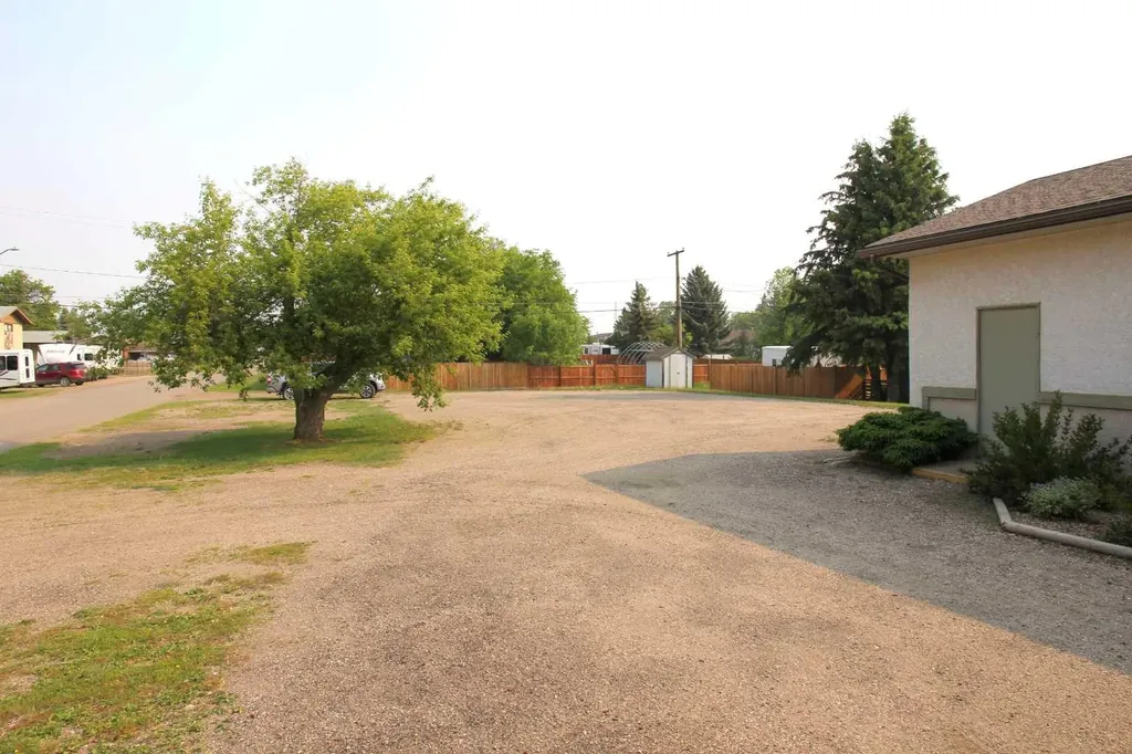 118 4 Avenue W Maidstone SK S0M 1M0