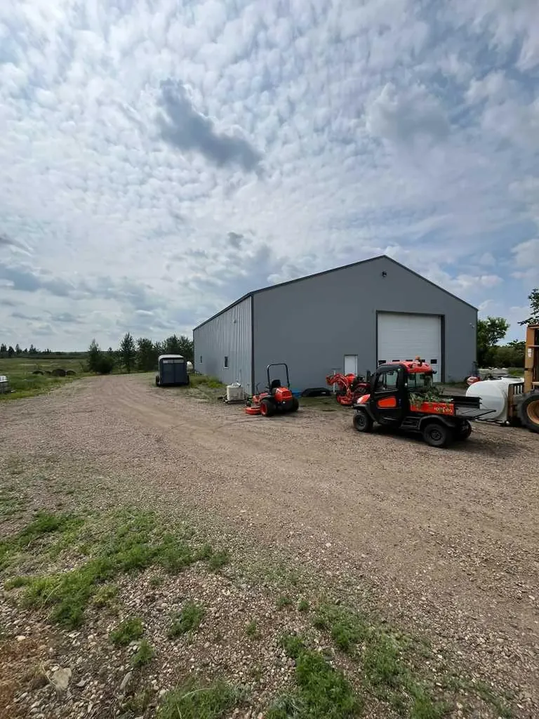 Ne-10-54-10-w4 Rural Two Hills No. 21 County Of AB T0B4K0