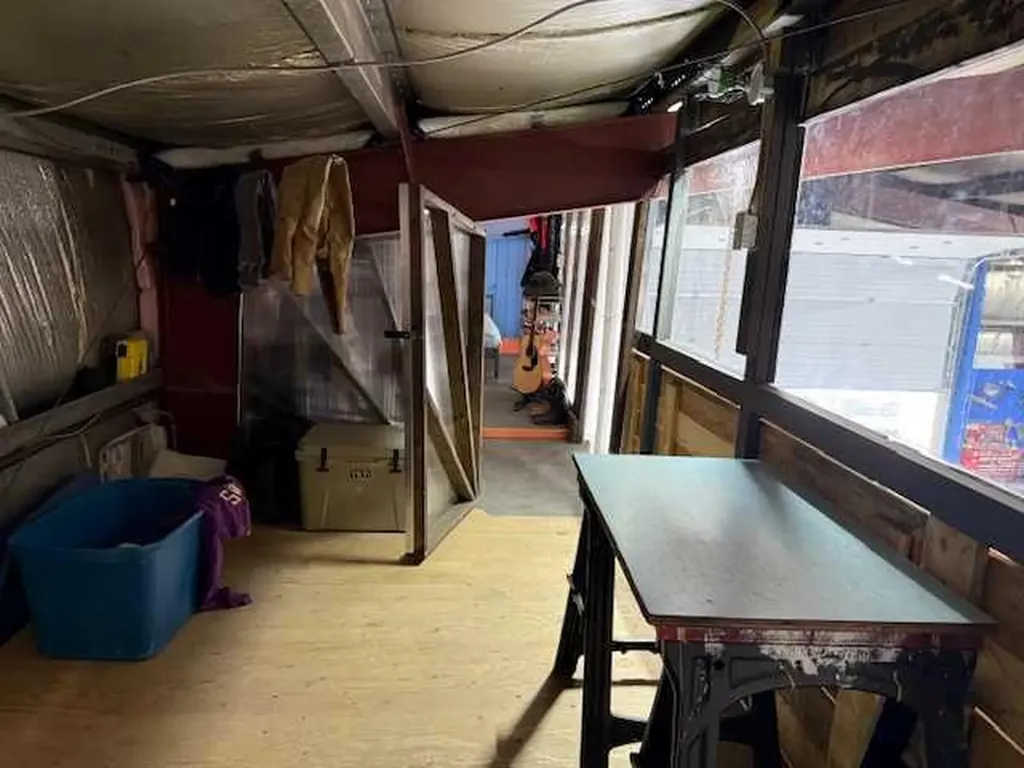 110 Clarke Street Acme AB T0M 0A0