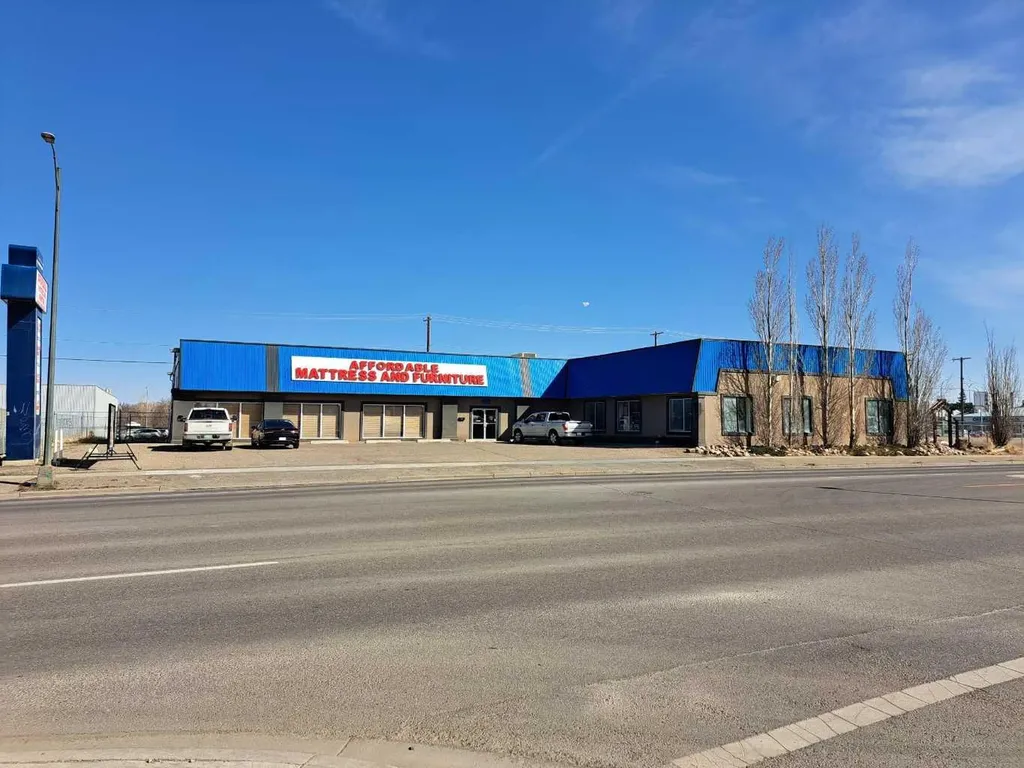 1801 3 Avenue S Lethbridge AB T1J 0L3