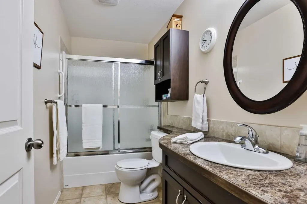 19 Firelight Way W Lethbridge AB T1J 4W1