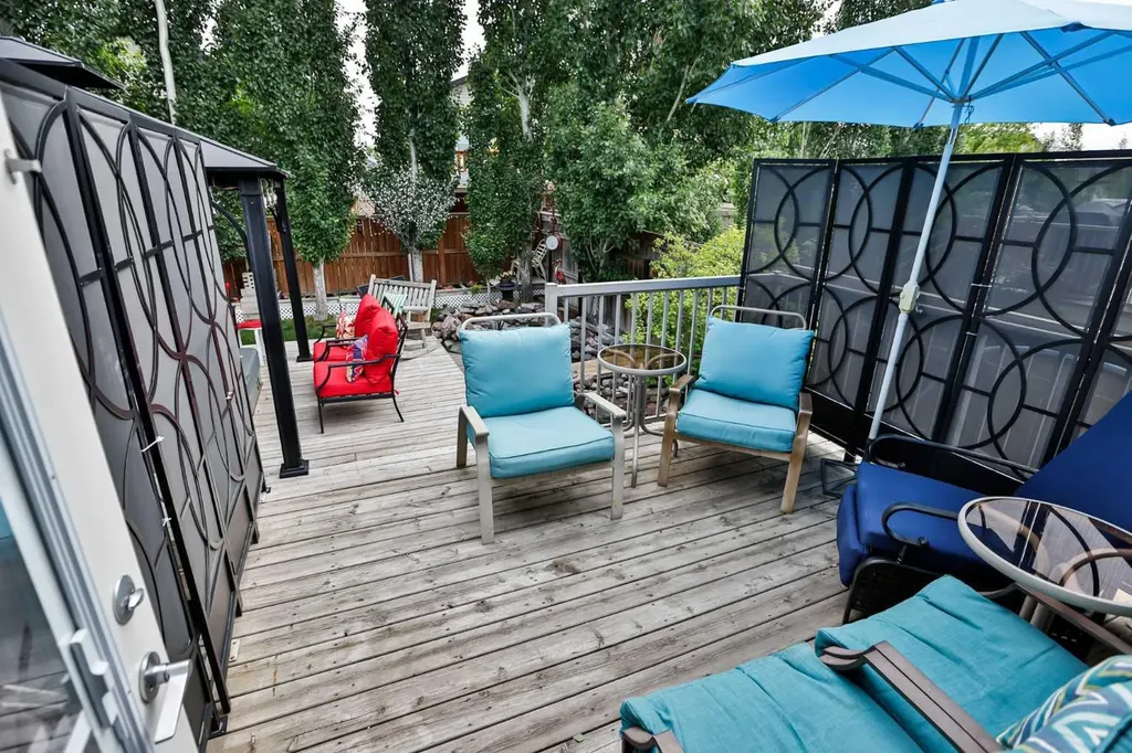 19 Firelight Way W Lethbridge AB T1J 4W1