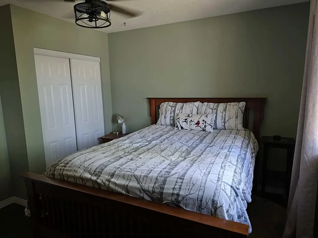 401 7 Avenue Fox Creek AB T0H1P0