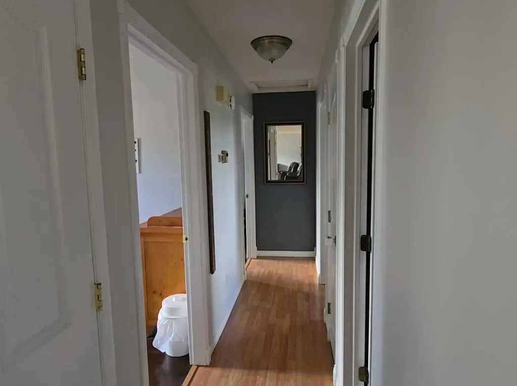 401 7 Avenue Fox Creek AB T0H1P0