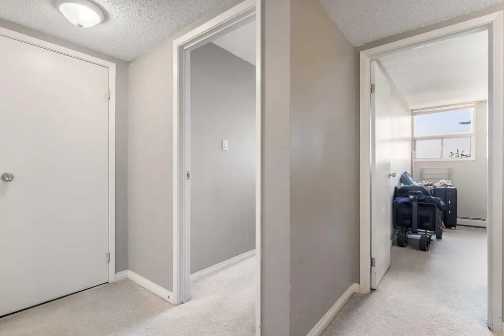 30 Mchugh Court NE Calgary AB T2E7X3