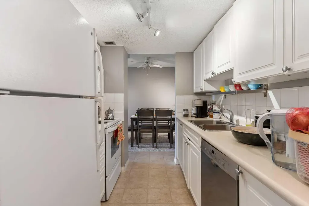 30 Mchugh Court NE Calgary AB T2E7X3