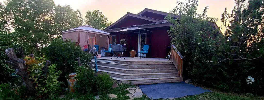 241054 Range Road 260 Rural Wheatland County AB T1P 0Y6