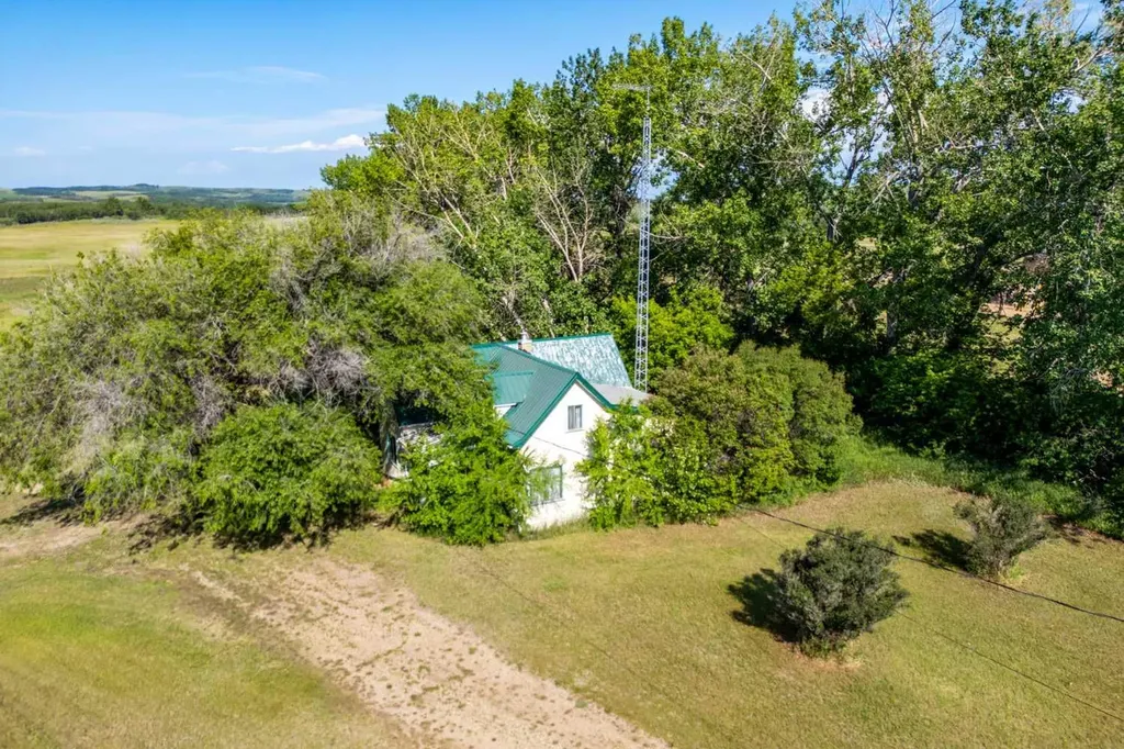 5124 53 Street Rural Wainwright No. 61 M.d. Of AB T0B 1K0