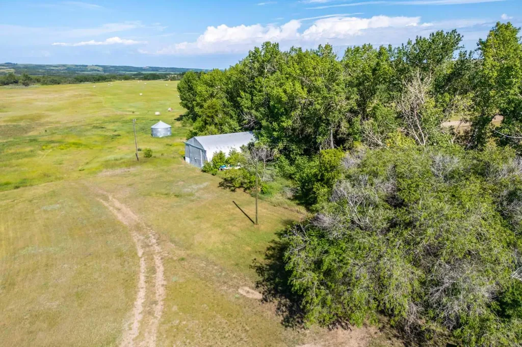 5124 53 Street Rural Wainwright No. 61 M.d. Of AB T0B 1K0