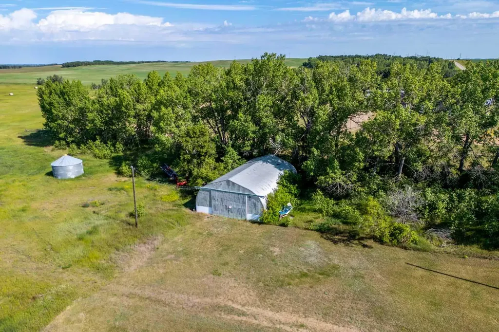 5124 53 Street Rural Wainwright No. 61 M.d. Of AB T0B 1K0