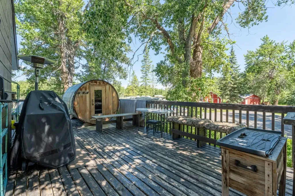 530027 56 Street E Rural Foothills County AB T1V1P6