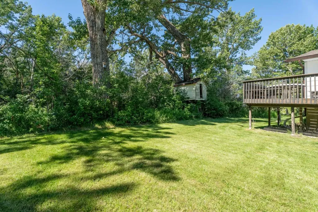 530027 56 Street E Rural Foothills County AB T1V1P6