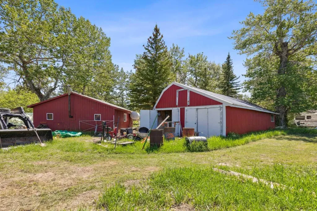 530027 56 Street E Rural Foothills County AB T1V1P6