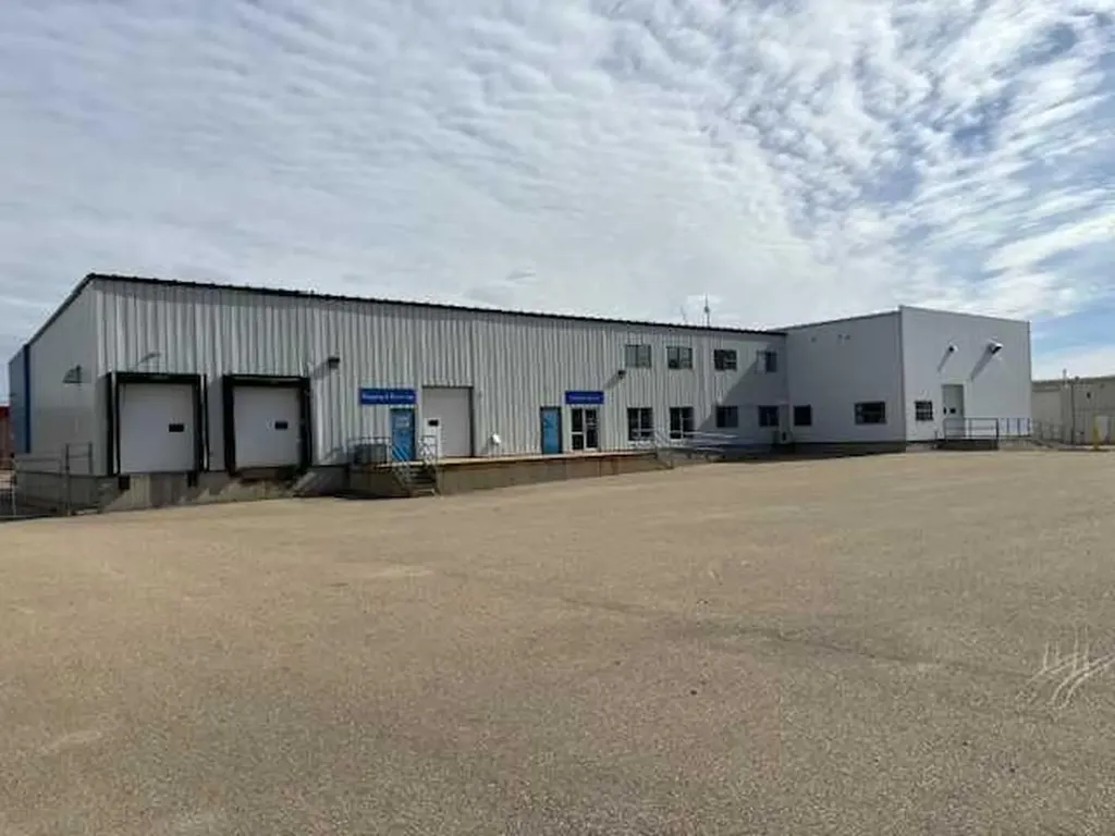 4620 62 Street Red Deer AB T4N 6T3