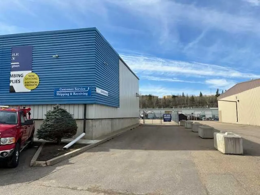 4620 62 Street Red Deer AB T4N 6T3