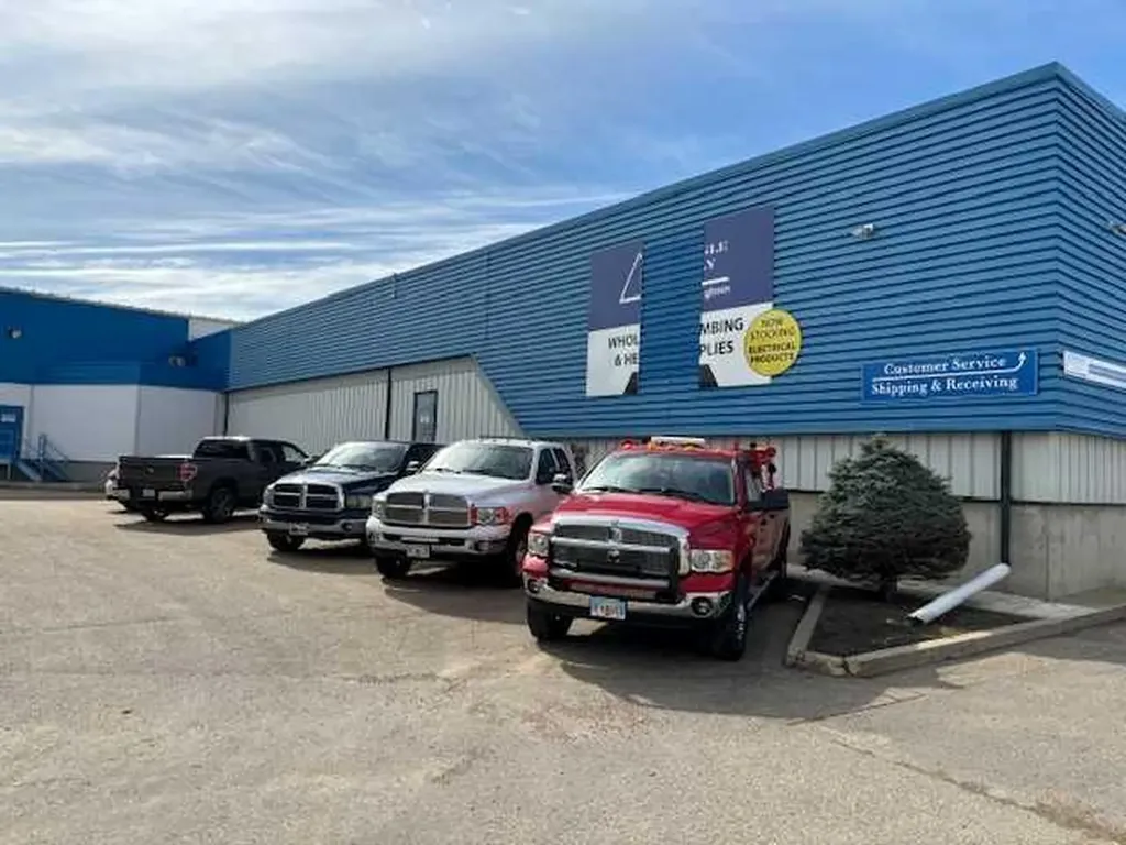 4620 62 Street Red Deer AB T4N 6T3