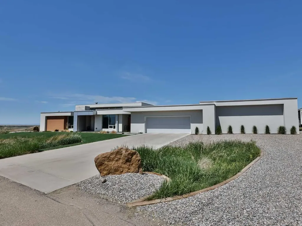 403 Meadow Lark Drive Rural Lethbridge County AB T1J 5R8