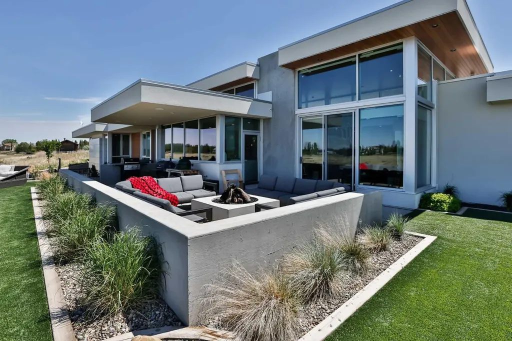 403 Meadow Lark Drive Rural Lethbridge County AB T1J 5R8
